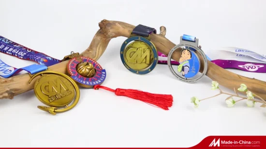 工場でカスタマイズされたストラップ高品質 3D パーソナライズされたパワーリフティングマラソンランニングメダルアンティークゴールデンメタルスポーツメダルリボン付き